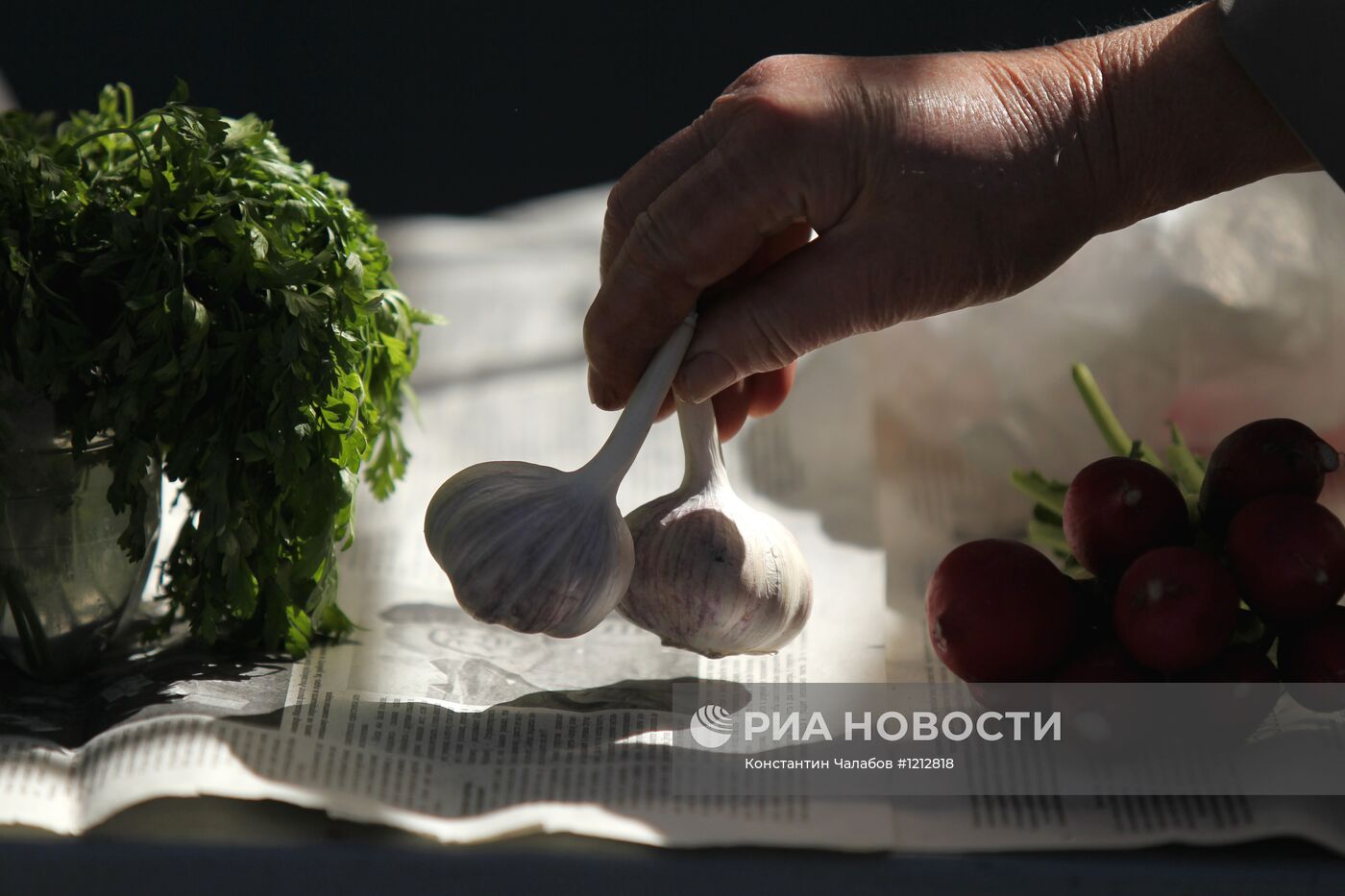 Уличная торговля в Великом Новгороде