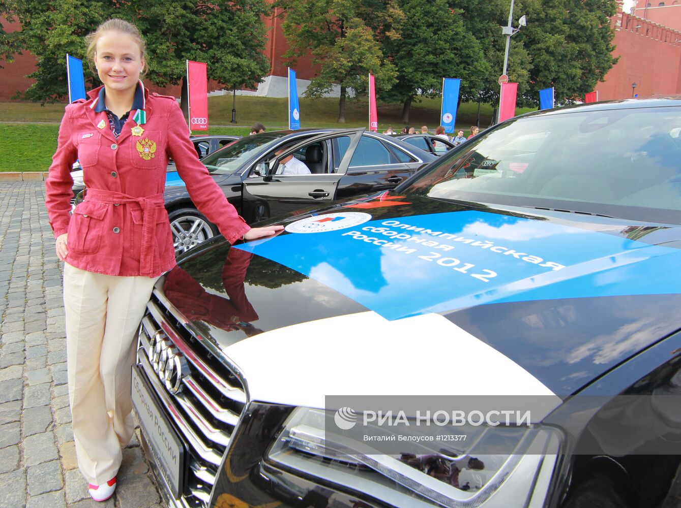 Церемония вручения автомобилей медалистам Олимпиады - 2012