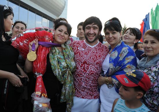 Встреча призеров лондонской Олимпиады в Дагестане