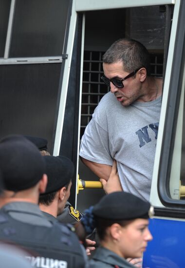 Акция в поддержку участниц панк-группы Pussy Riot в Москве