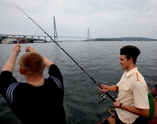 Открытый чемпионат по спортивному рыболовству во Владивостоке