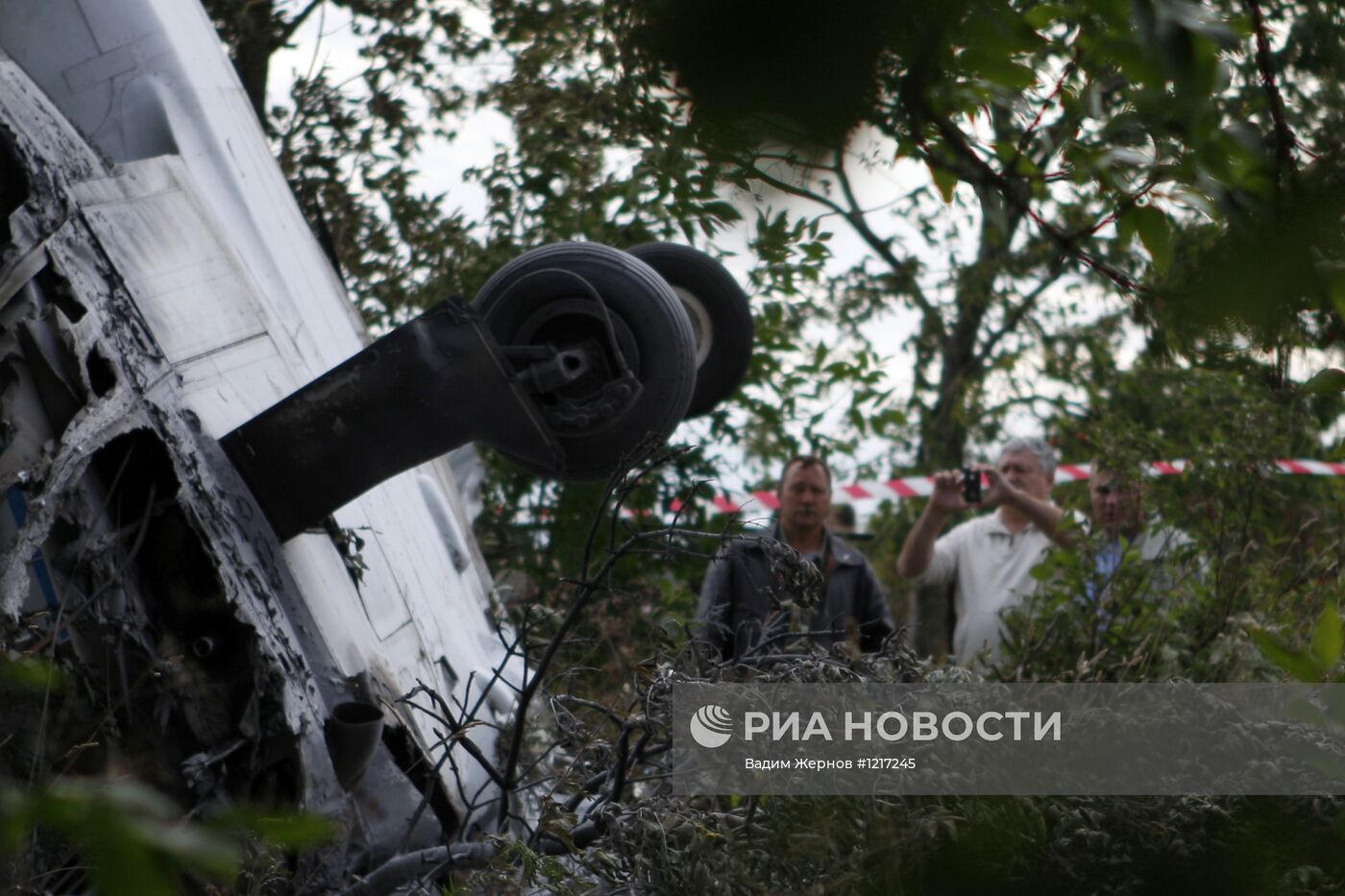 Крушение легкомоторного самолета в Ленинградской области