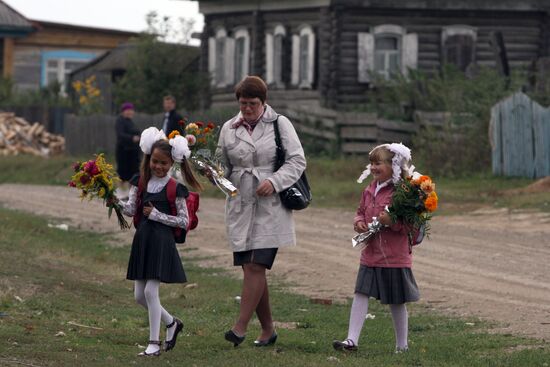 День знаний в деревне Баженово Омской области