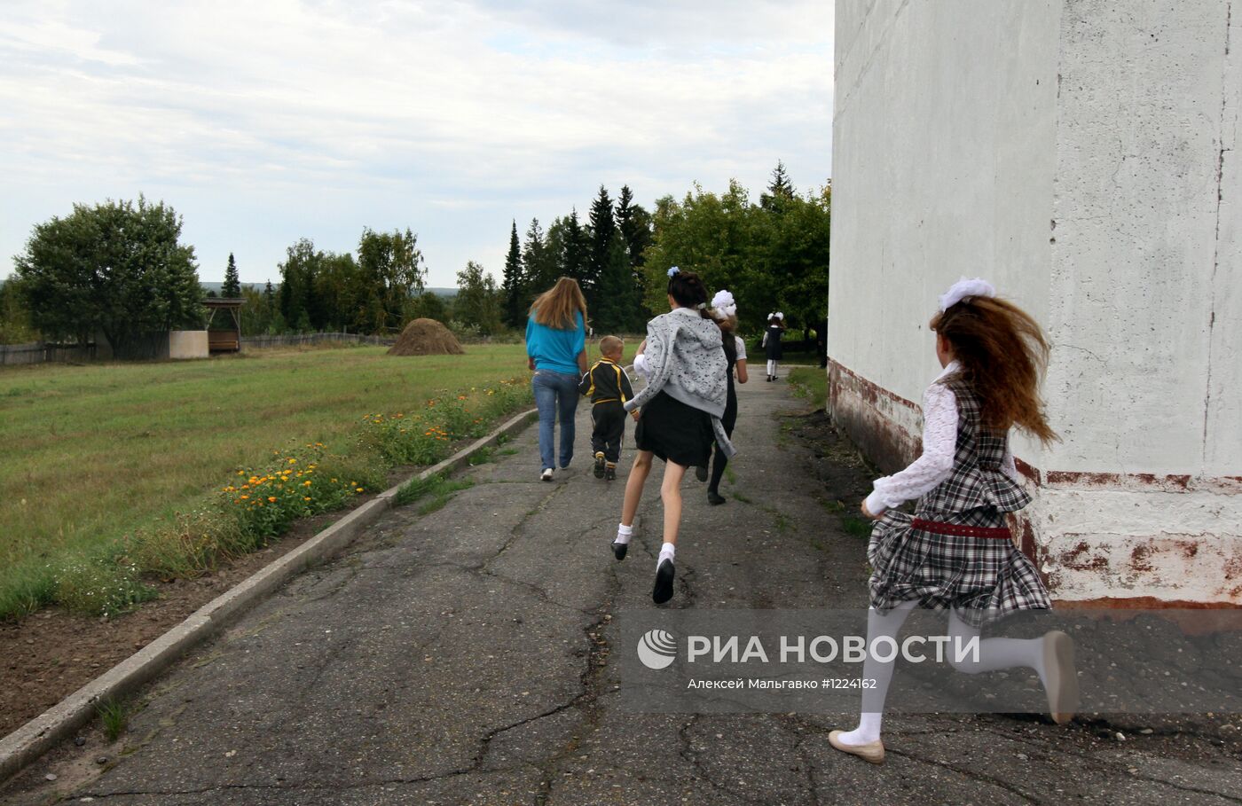 День знаний в деревне Баженово Омской области