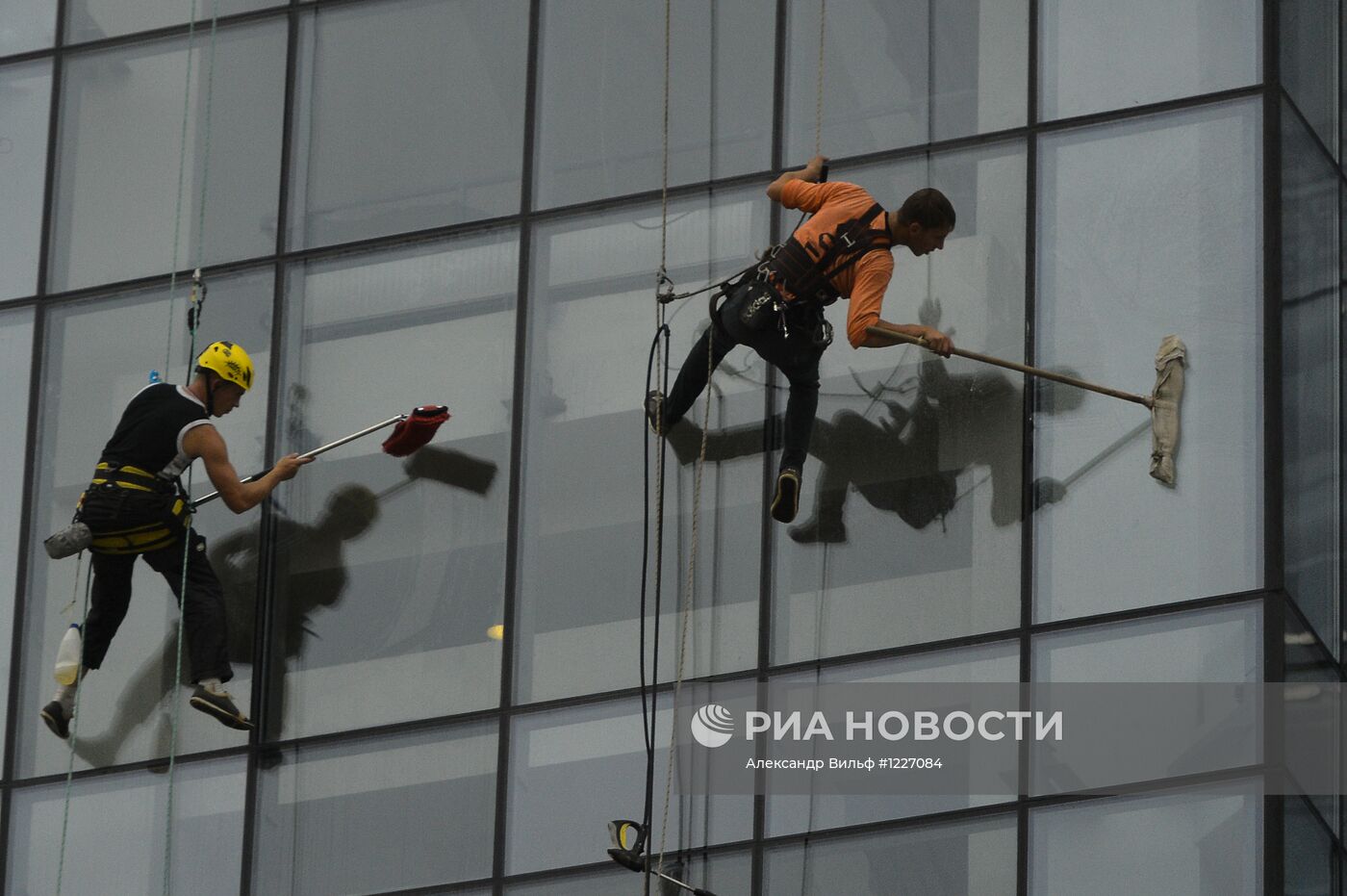 Виды Владивостока и острова Русский