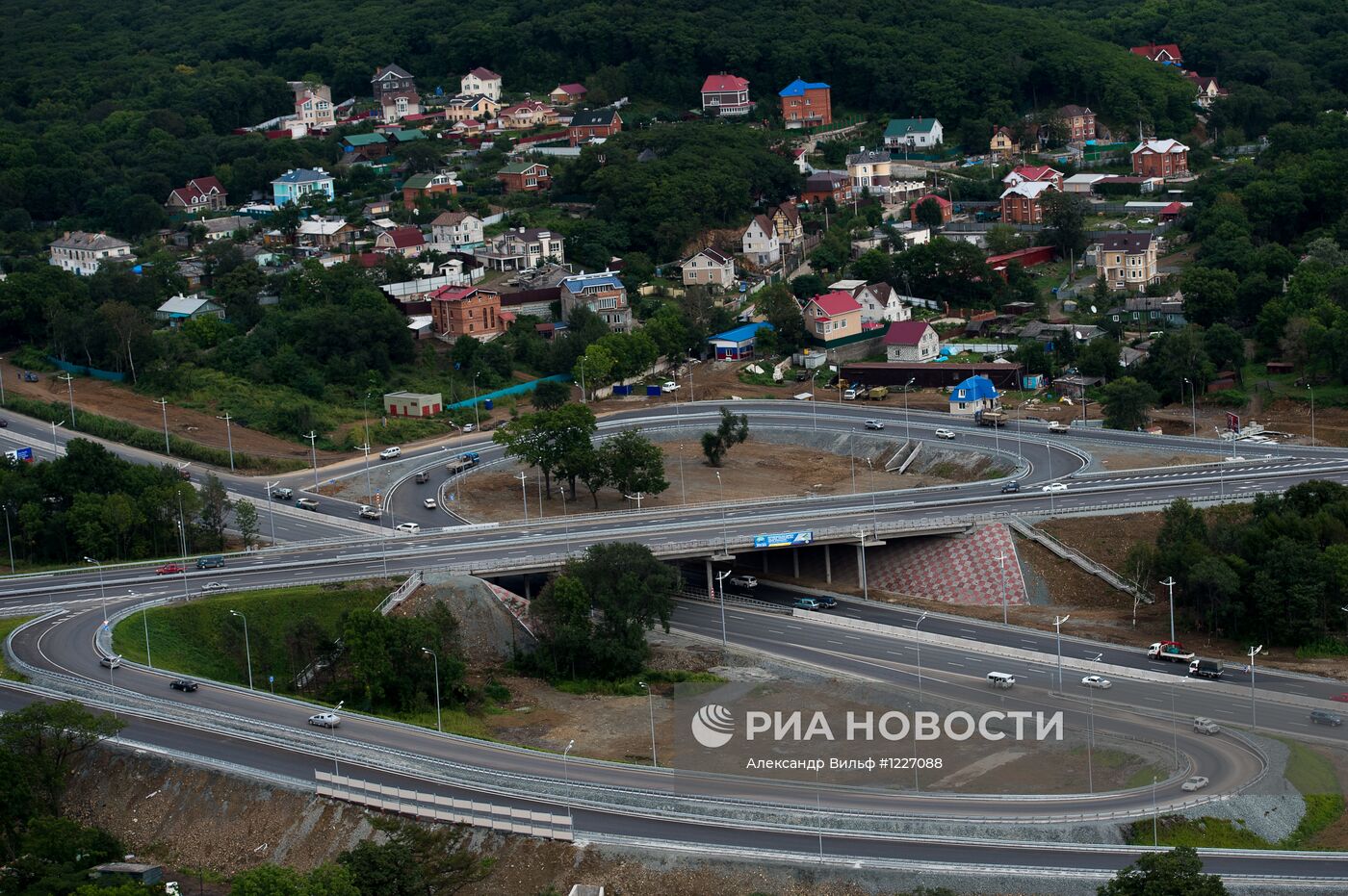 Виды Владивостока и острова Русский