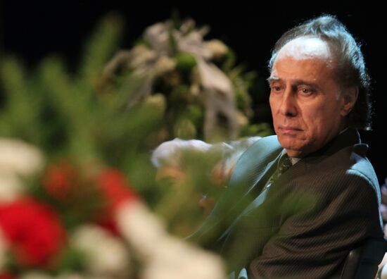 Прощание с актером Игорем Квашой