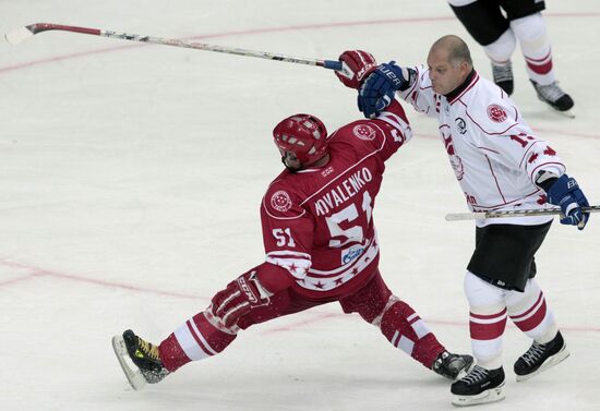 Хоккей. Матч, посвященный 40-летию суперсерии СССР-Канада 1972