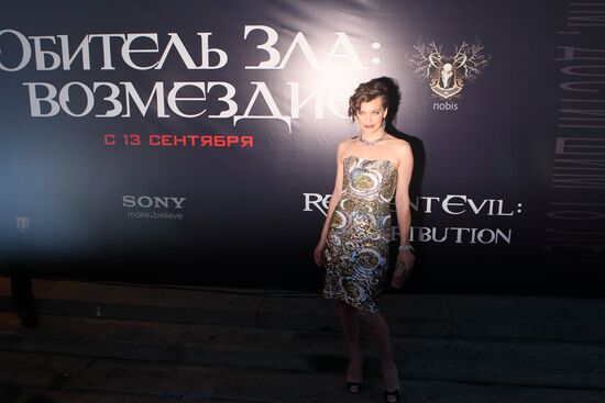 М. Йовович перед премьерой фильма "Обитель зла: Возмездие"