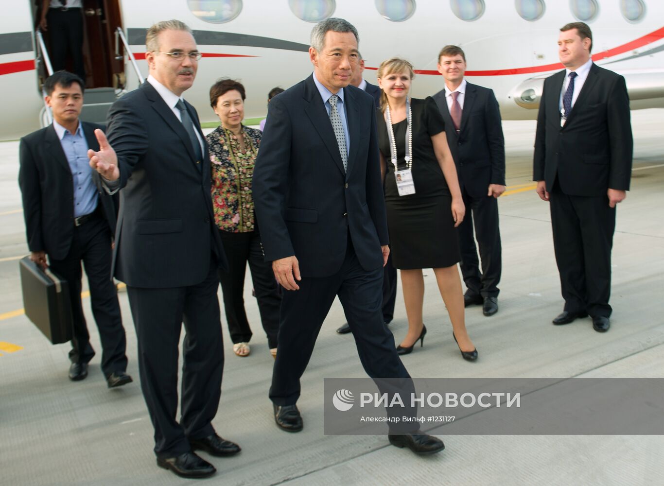 Прилет глав делегаций экономик АТЭС во Владивосток