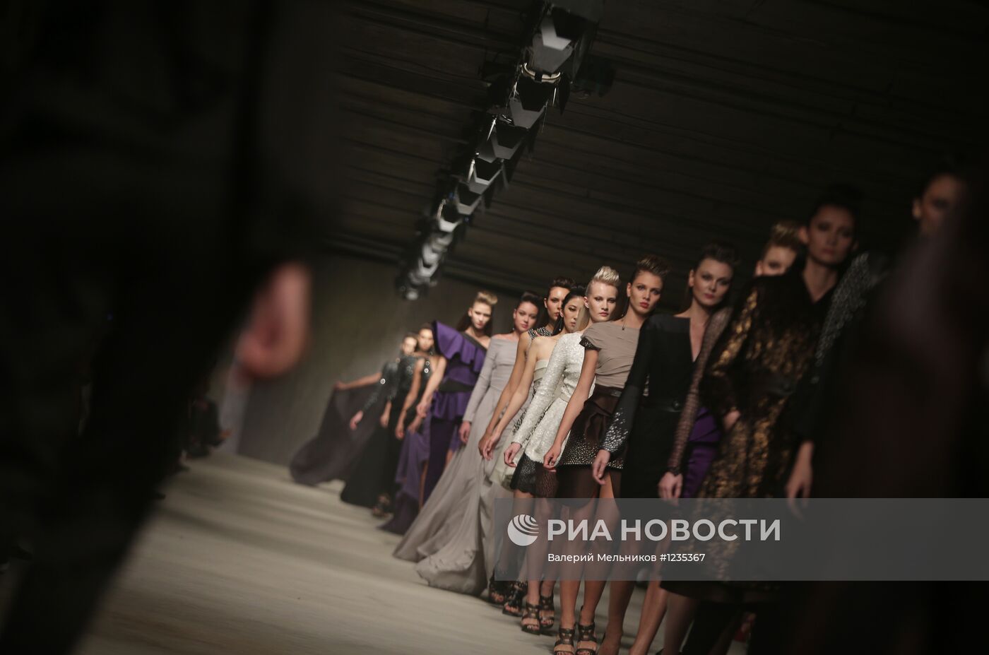 Юбилейный показ коллекции Haute Couture 2013 Игоря Чапурина