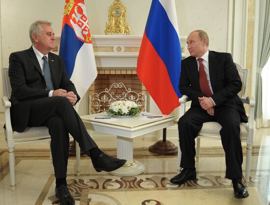Президент России встретился с президентом Сербии в Сочи