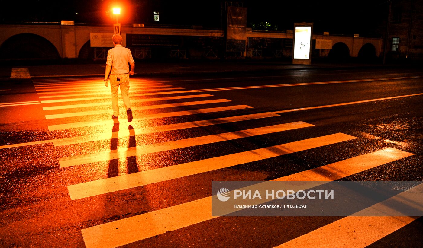 Подсвеченные пешеходные переходы в Москве