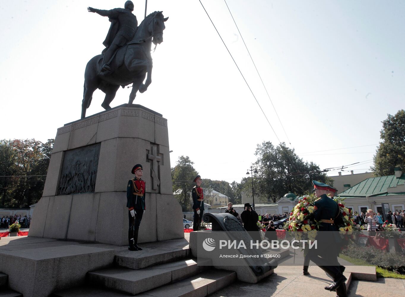 Празднование 300-летия Александро-Невской лавры
