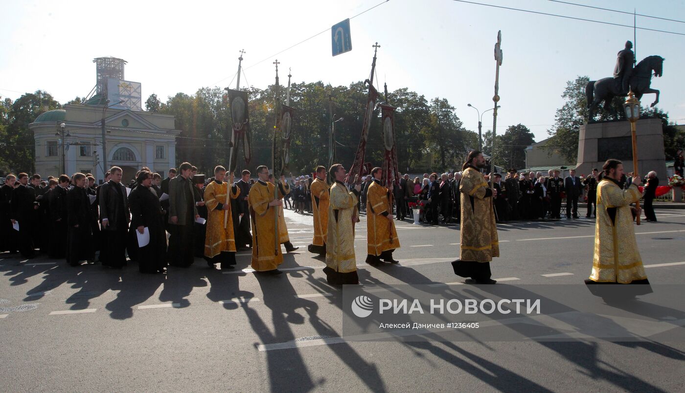 Празднование 300-летия Александро-Невской лавры