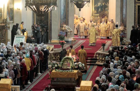 Празднование 300-летия Александро-Невской лавры