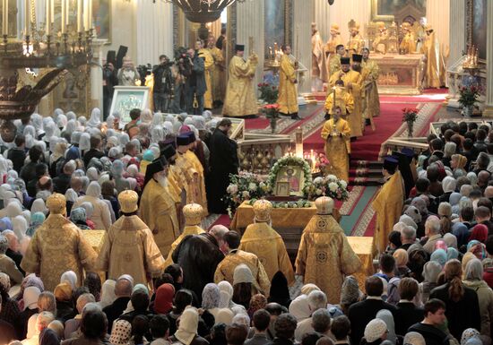 Празднование 300-летия Александро-Невской лавры