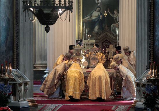 Празднование 300-летия Александро-Невской лавры