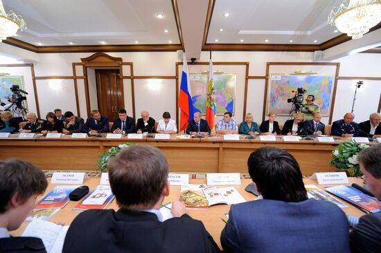 Встреча В.Путина с представителями общественности в Краснодаре
