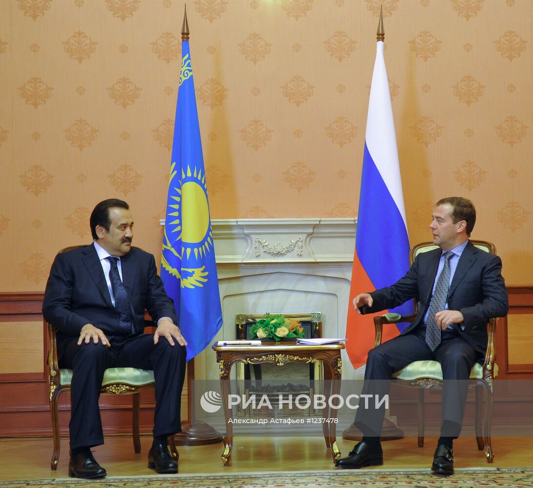 Переговоры Д.Медведева и К.Масимова
