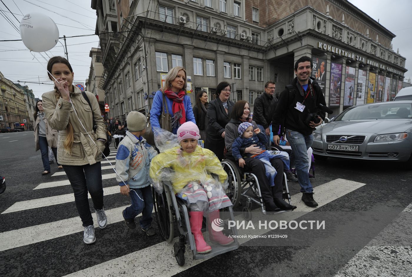 Четвертая ежегодная прогулка "Москва. Доступ есть"