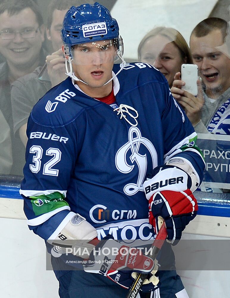 Хоккей. КХЛ. Матч "Динамо" (Москва) - "Динамо" (Минск)