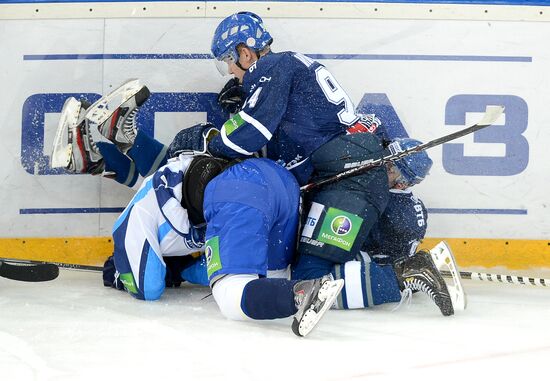 Хоккей. КХЛ. Матч "Динамо" (Москва) - "Динамо" (Минск)