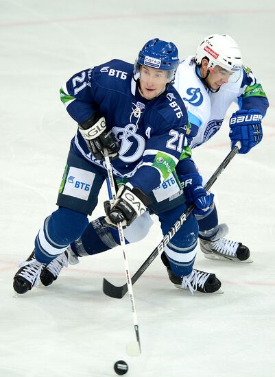 Хоккей. КХЛ. Матч "Динамо" (Москва) - "Динамо" (Минск)