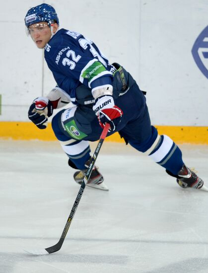 Хоккей. КХЛ. Матч "Динамо" (Москва) - "Динамо" (Минск)