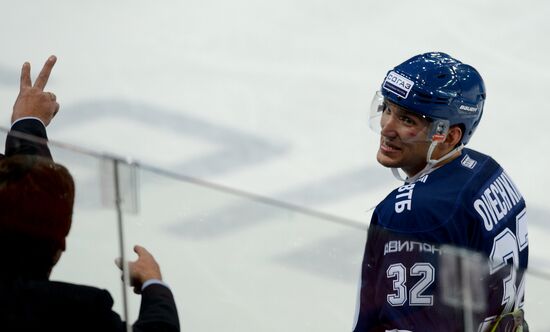 Хоккей. КХЛ. Матч "Динамо" (Москва) - "Динамо" (Минск)