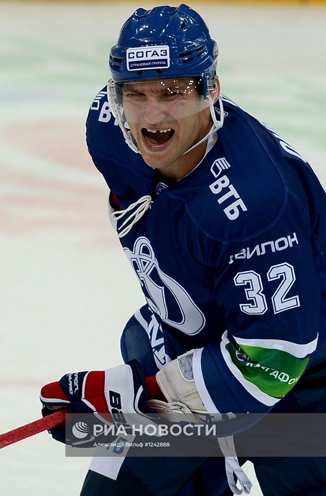 Хоккей. КХЛ. Матч "Динамо" (Москва) - "Динамо" (Минск)