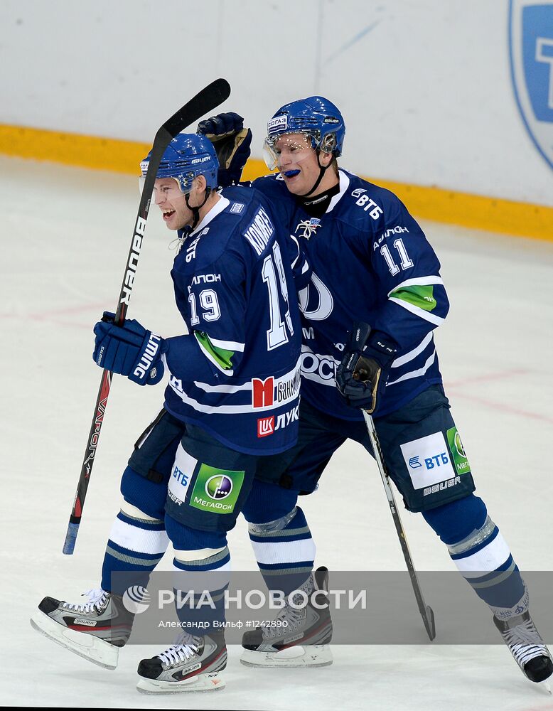 Хоккей. КХЛ. Матч "Динамо" (Москва) - "Динамо" (Минск)