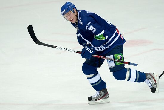 Хоккей. КХЛ. Матч "Динамо" (Москва) - "Динамо" (Минск)