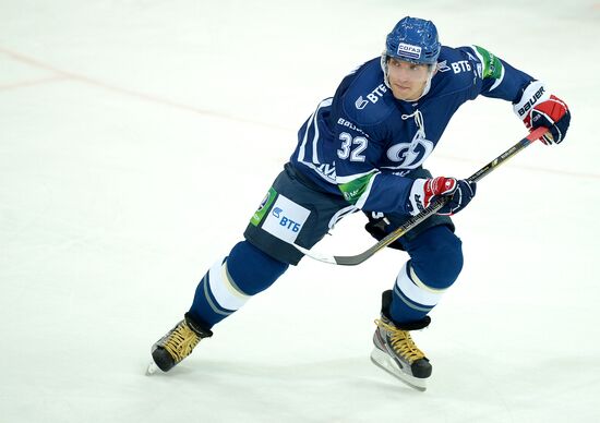 Хоккей. КХЛ. Матч "Динамо" (Москва) - "Динамо" (Минск)