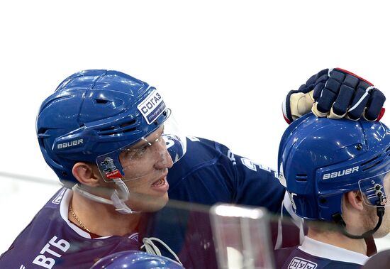 Хоккей. КХЛ. Матч "Динамо" (Москва) - "Динамо" (Минск)