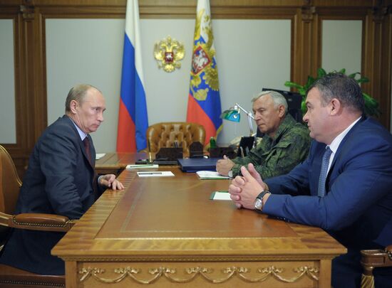 Встреча В.Путина с А.Сердюковым и Н. Макаровым