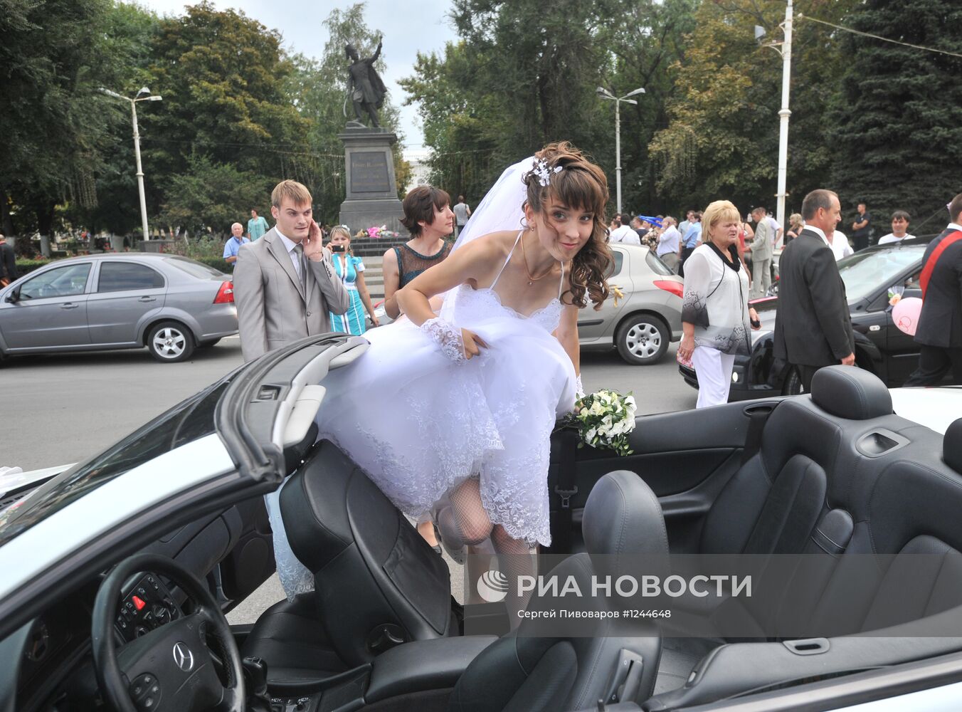 Свадьба паралимпийцев Елены Ивановой и Владимира Свиридова