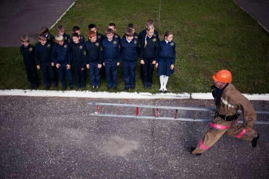 Школа с кадетскими классами под патронажем МЧС России