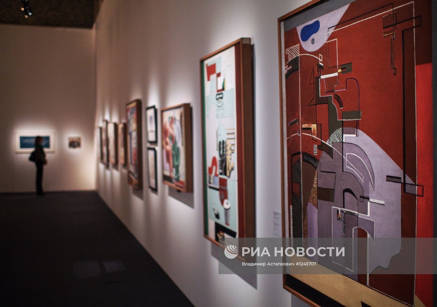 Открытие выставки Ле Корбюзье в Москве