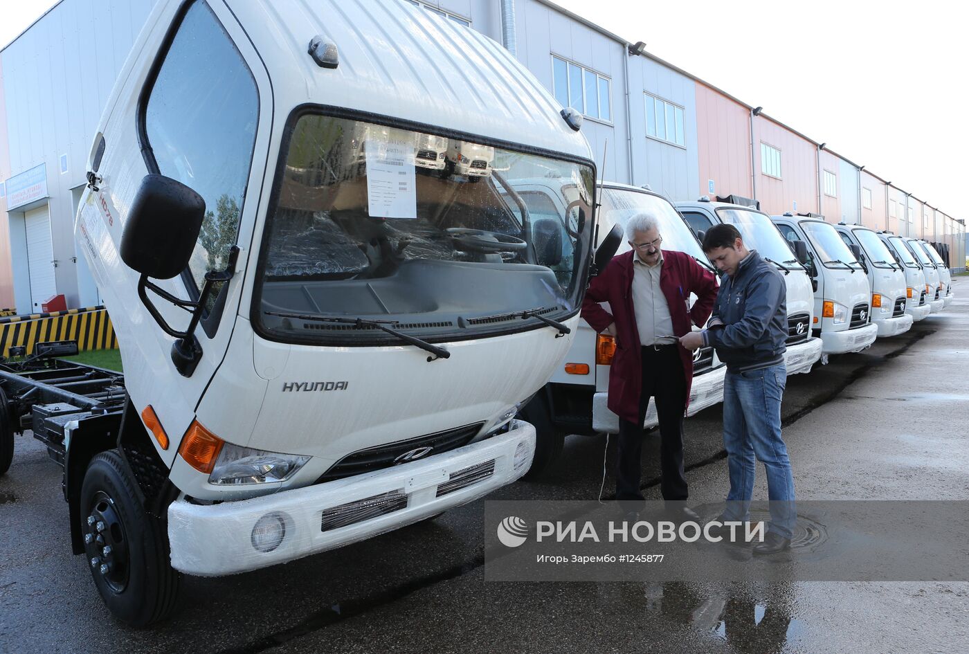 Работа автосборочного предприятия "Автотор"