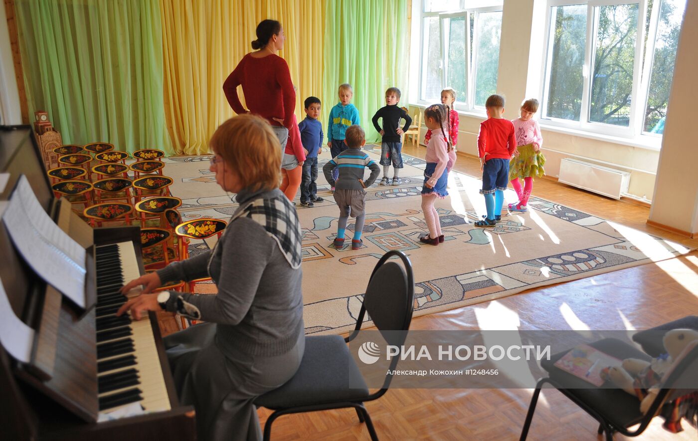 Работа детского сада комбинированного типа "Вишенка" в Москве