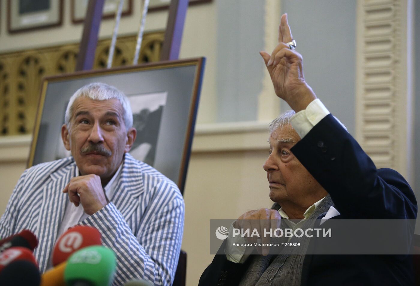 Пресс-конференция Ю.Любимова