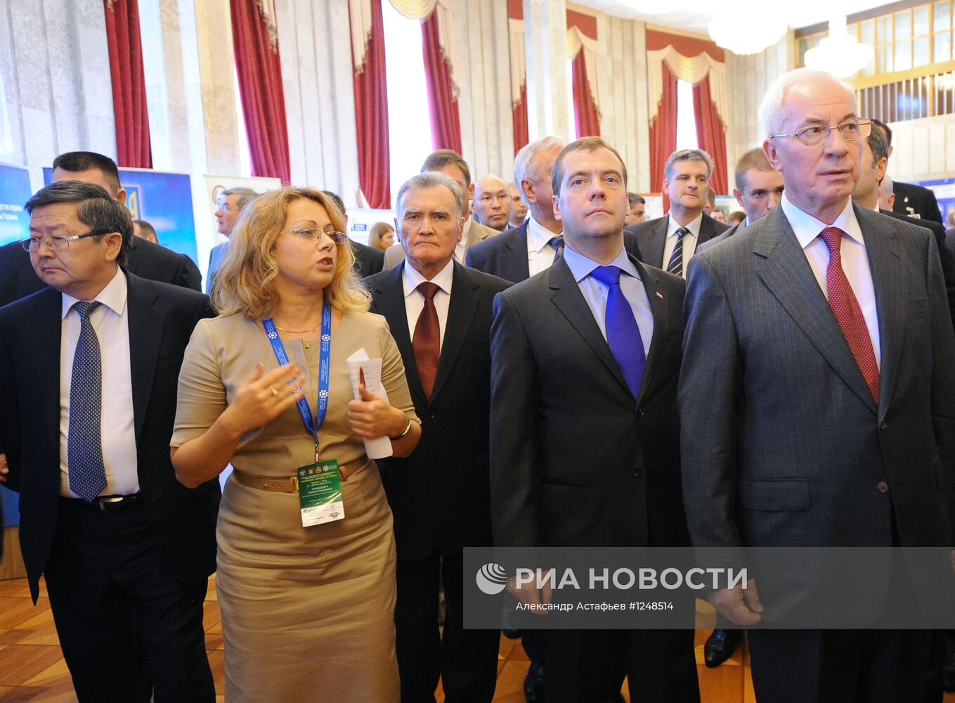 Д.Медведев на форуме "Ялтинские деловые встречи"