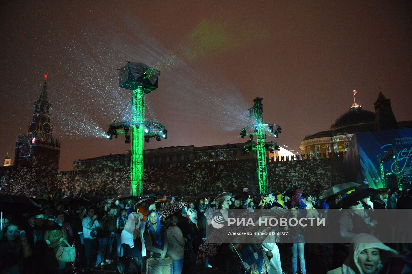 Второй московский международный фестиваль "Круг света"
