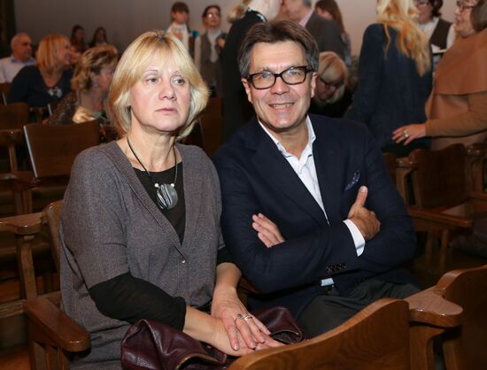 Вечер памяти Олега Ефремова в МХТ им. Чехова