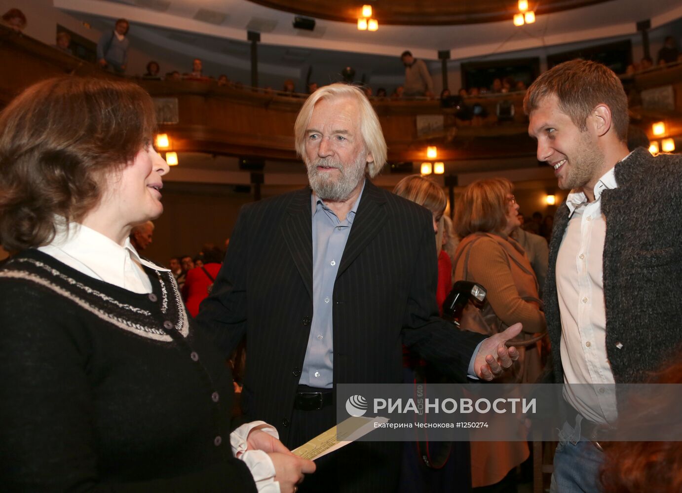 Вечер памяти Олега Ефремова в МХТ им. Чехова