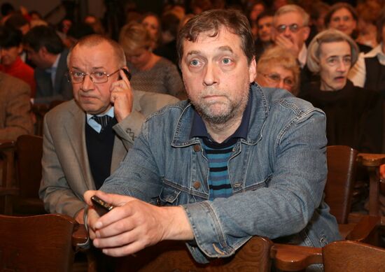 Вечер памяти Олега Ефремова в МХТ им. Чехова