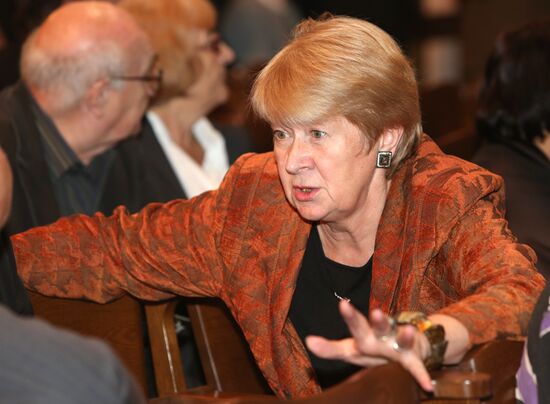 Вечер памяти Олега Ефремова в МХТ им. Чехова