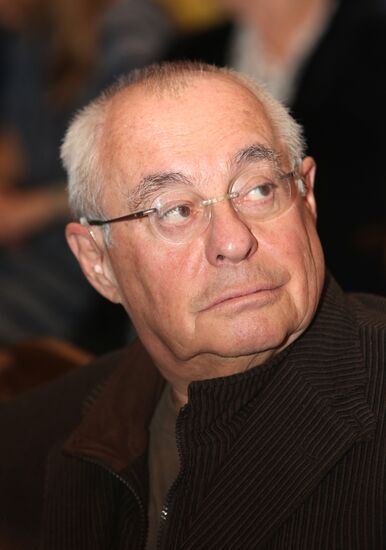 Вечер памяти Олега Ефремова в МХТ им. Чехова