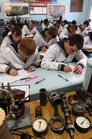 Омское командное речное училище имени капитана В.И. Евдокимова